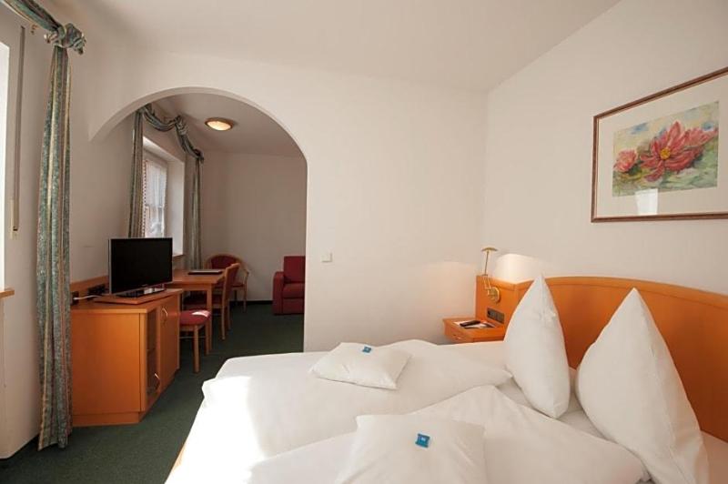 Business- und Wellnesshotel Schwaiger image