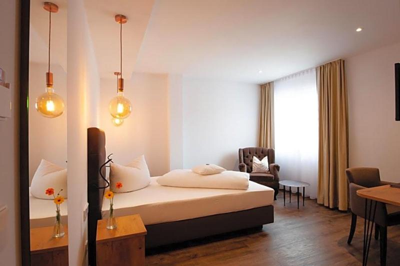 Business- und Wellnesshotel Schwaiger image