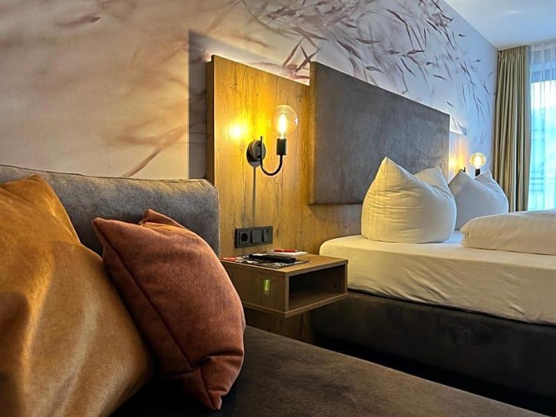 Business- und Wellnesshotel Schwaiger image