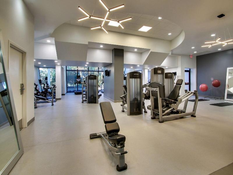 Mobile Marriott image