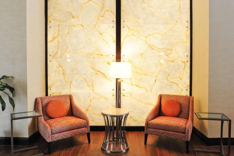 Mobile Marriott image