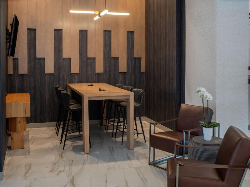 Mobile Marriott image