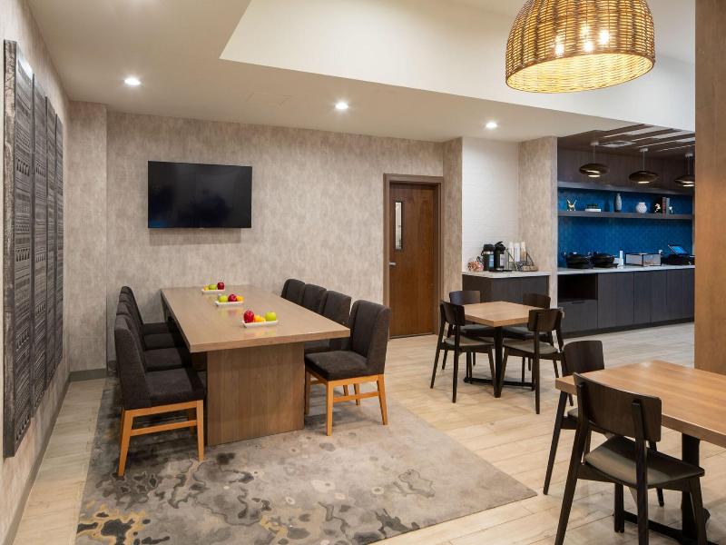 Mobile Marriott image