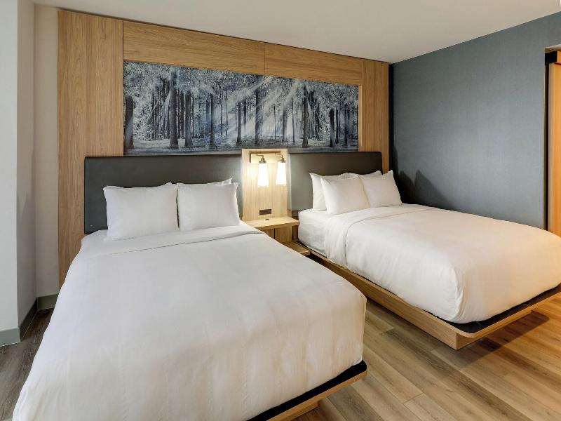 Mobile Marriott image