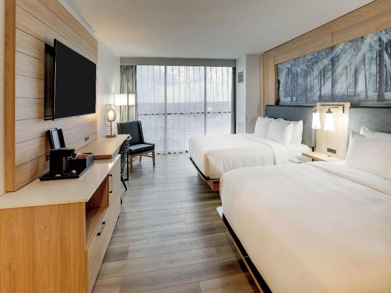 Mobile Marriott image