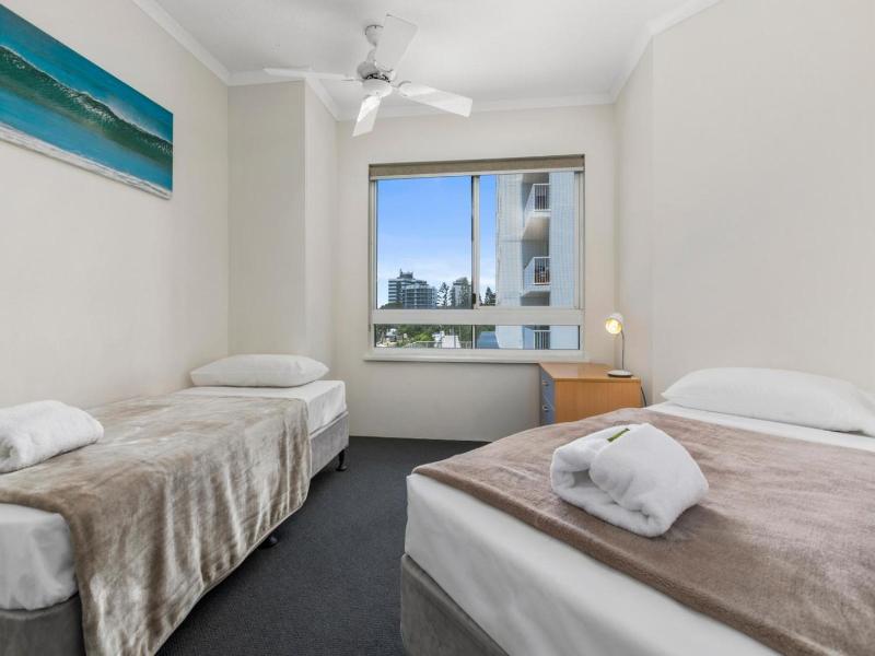 The Burlington Holiday Apartments image