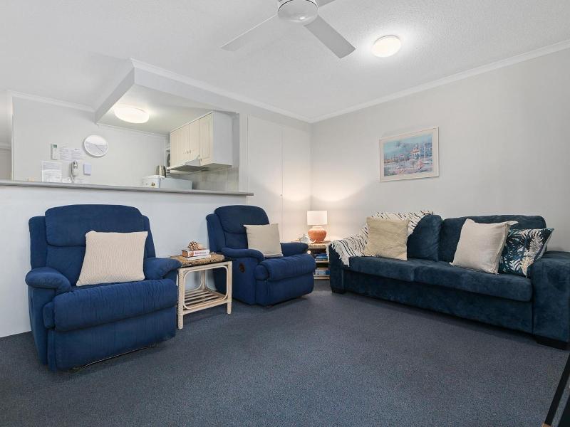 The Burlington Holiday Apartments image