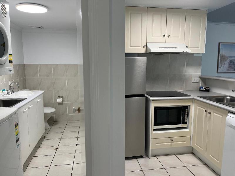 The Burlington Holiday Apartments image