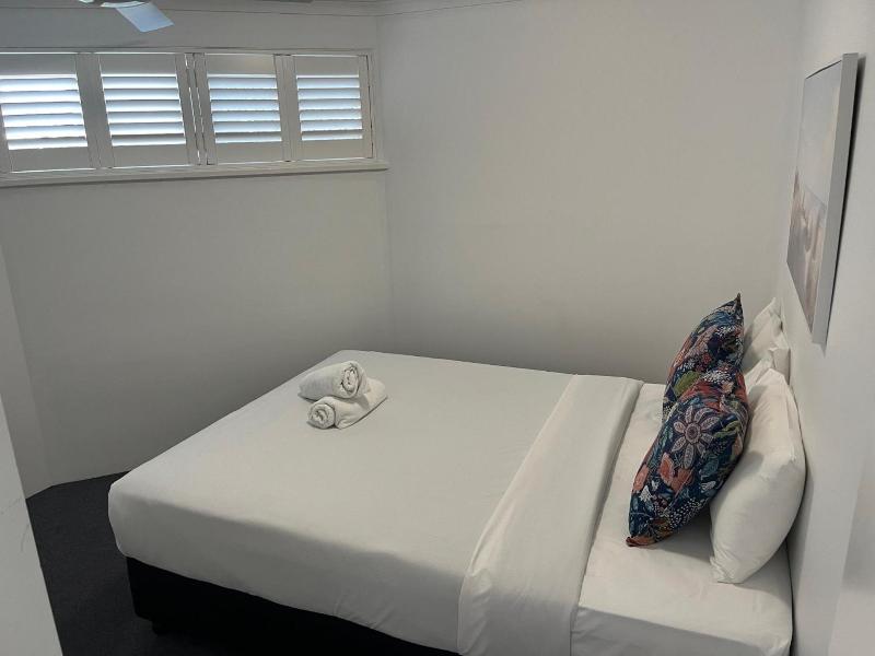 The Burlington Holiday Apartments image