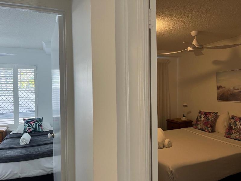 The Burlington Holiday Apartments image