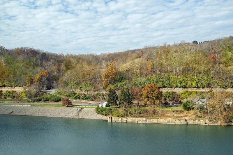 Morgantown Marriott at Waterfront Place image