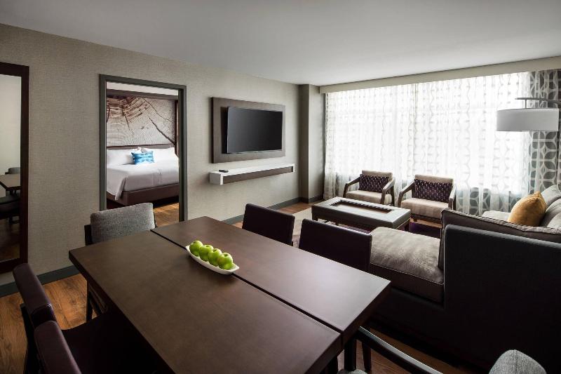 Morgantown Marriott at Waterfront Place image
