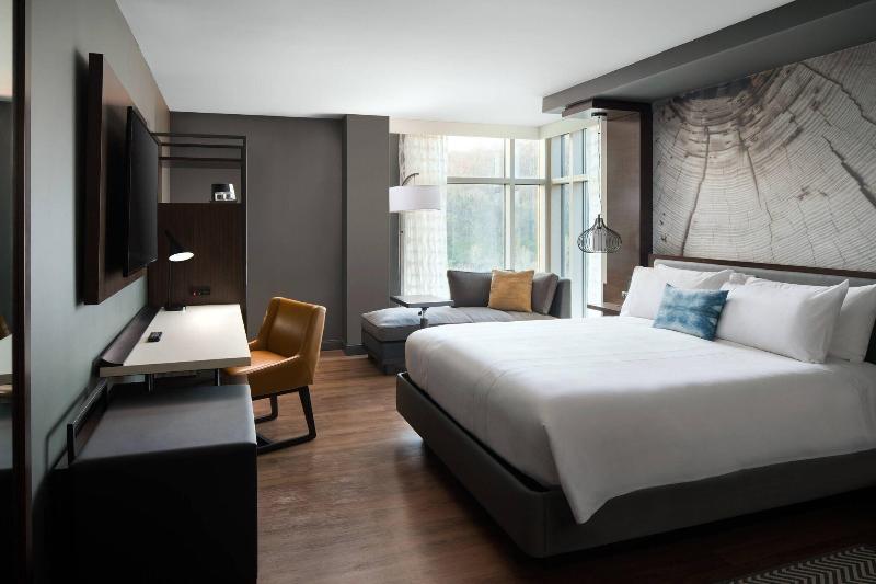 Morgantown Marriott at Waterfront Place image