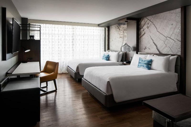 Morgantown Marriott at Waterfront Place image