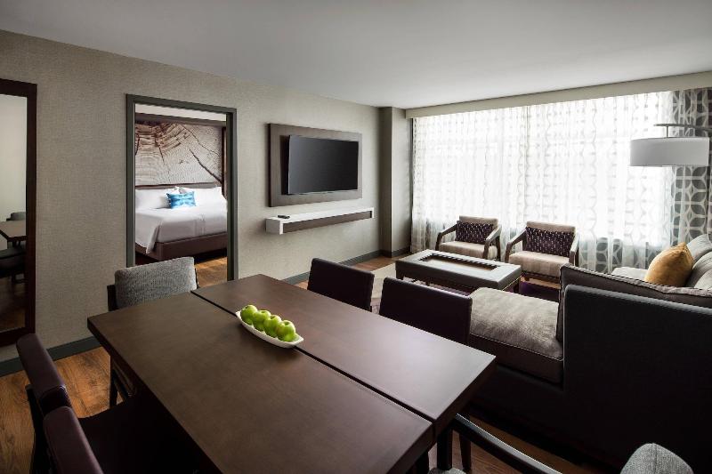 Morgantown Marriott at Waterfront Place image