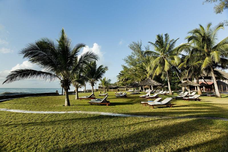 Neptune Palm Beach Boutique Resort & Spa image