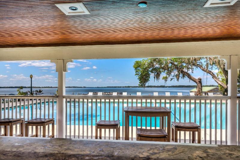 Lakeside Inn image