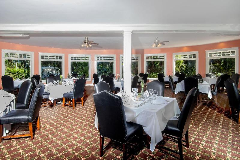 Lakeside Inn image 3