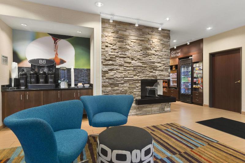 Fairfield Inn image