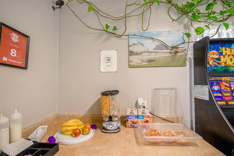 OYO Travelier Motel image