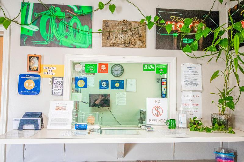 OYO Travelier Motel image