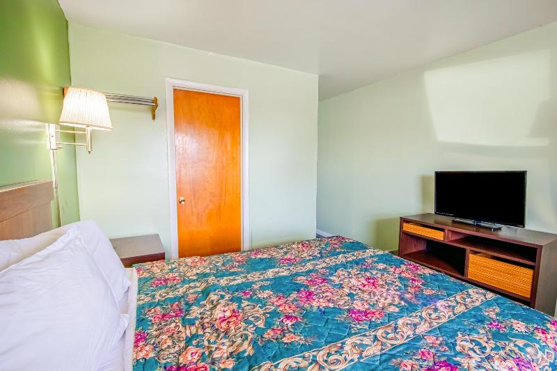 OYO Travelier Motel image