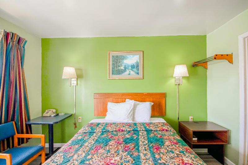 OYO Travelier Motel image