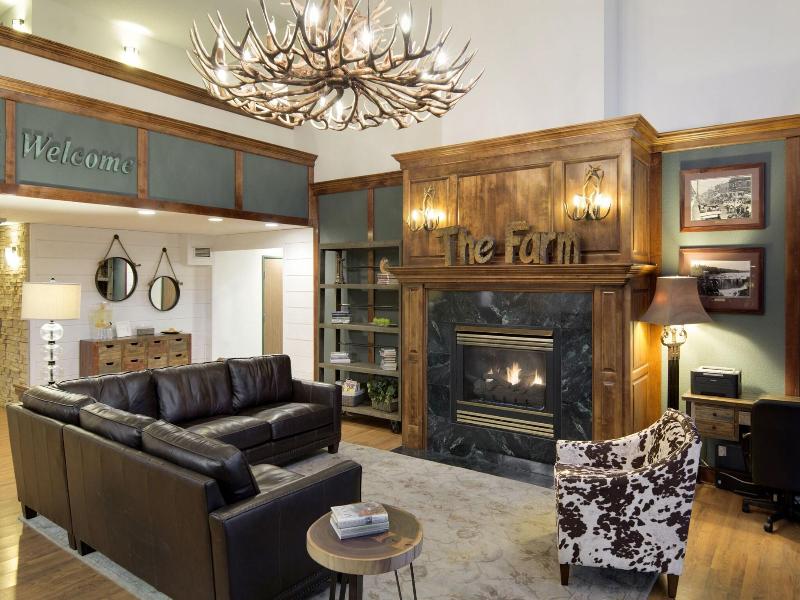 Redwood Valley Lodge image