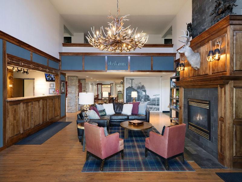 Redwood Valley Lodge image