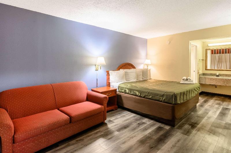 Quality Inn New Orleans image