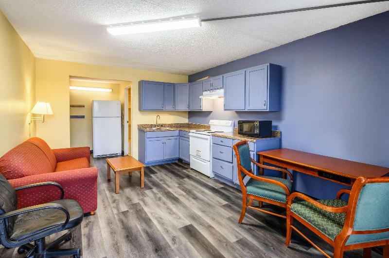 Quality Inn New Orleans image
