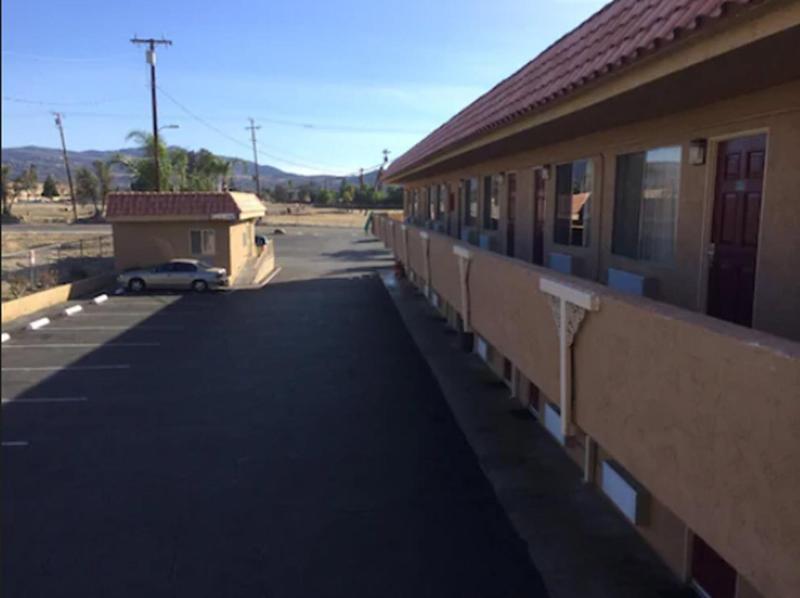 Vagabond Inn Hemet image