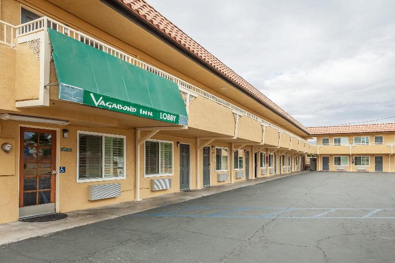 Vagabond Inn Hemet image