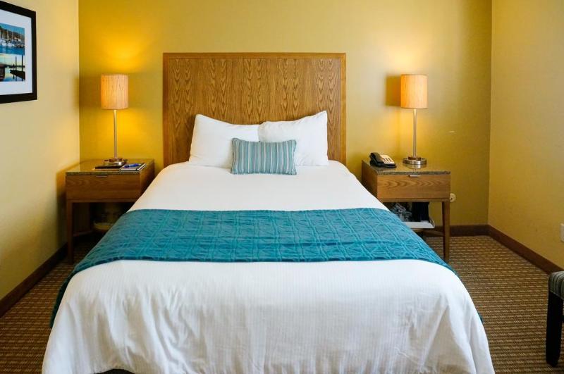 Inn At Morro Bay image