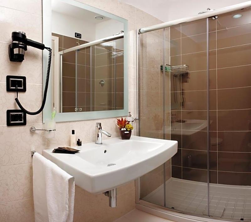 Gabri Park Hotel image