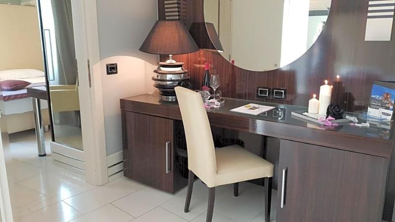 Gabri Park Hotel image
