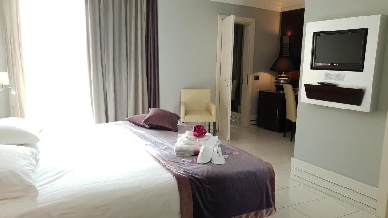 Gabri Park Hotel image