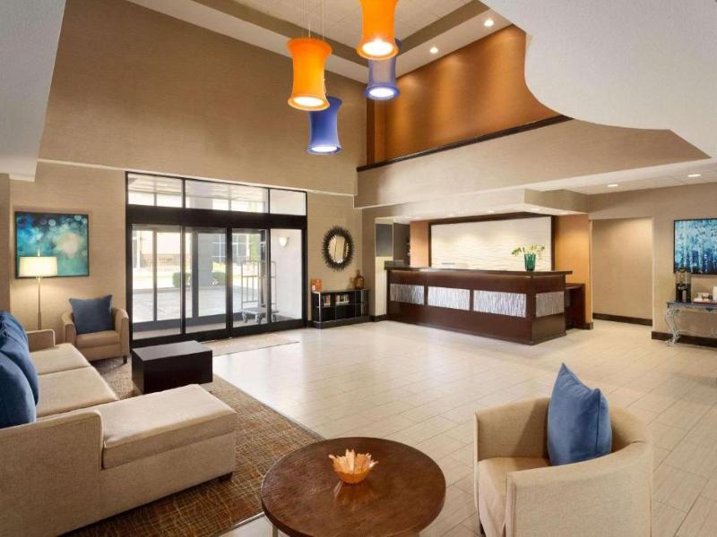 Townhome Inn & Suites in Cordova — general view