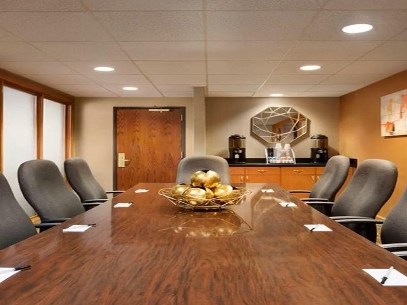 Townhome Inn & Suites in Cordova image