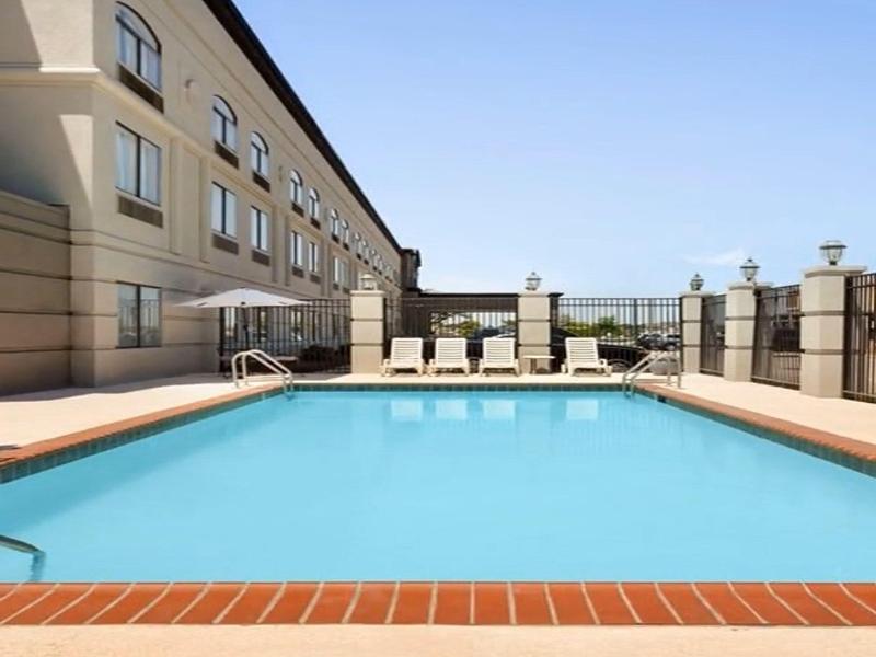 Townhome Inn & Suites in Cordova image
