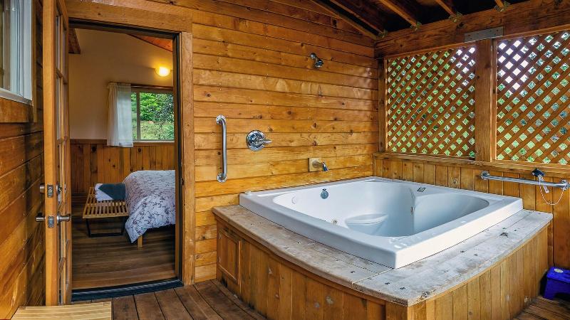 Green Springs Inn & Cabins image