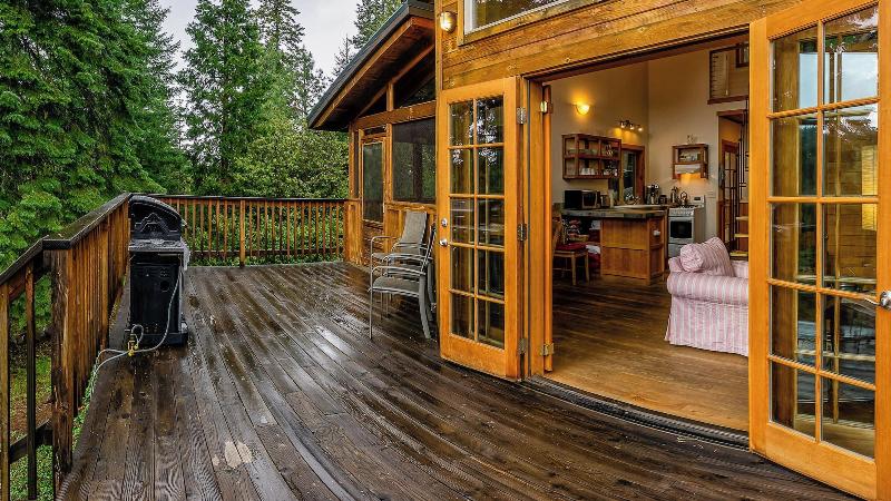 Green Springs Inn & Cabins image
