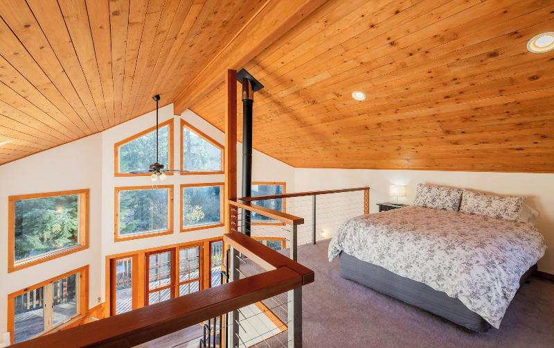 Green Springs Inn & Cabins image