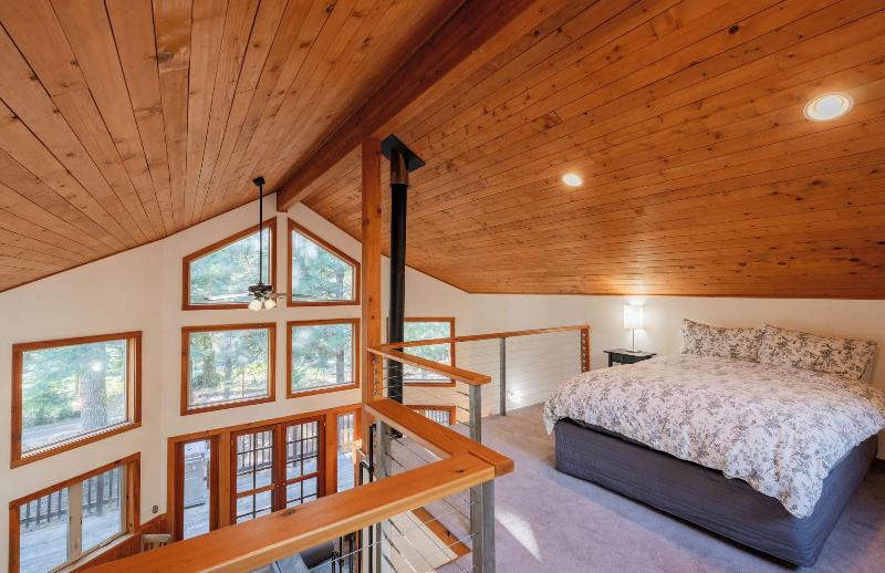 Green Springs Inn & Cabins image