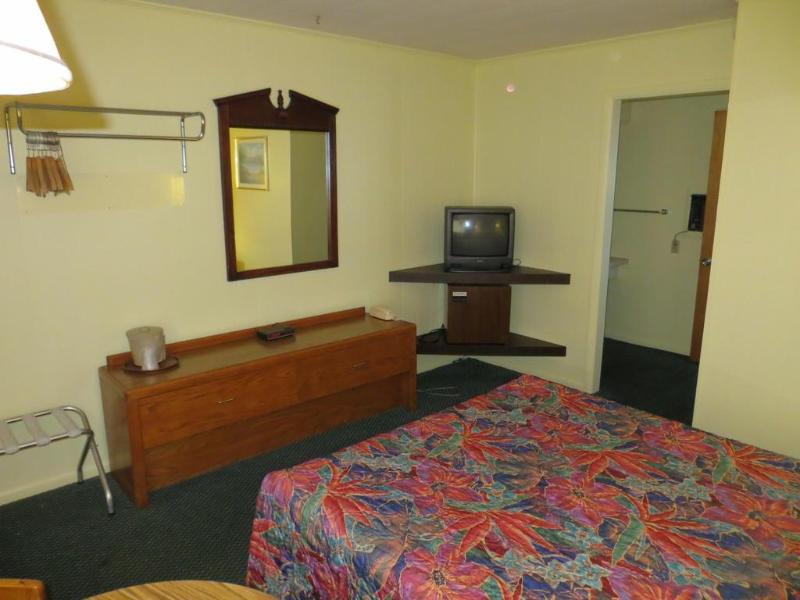 Starlite Budget Inn