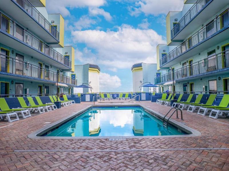 Monterey Bay Suites
