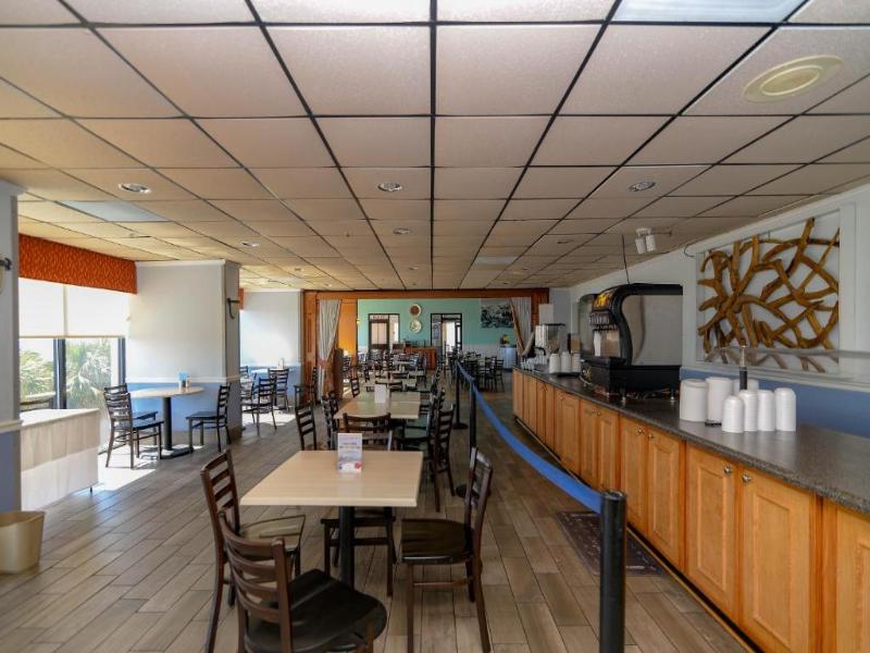 Monterey Bay Suites