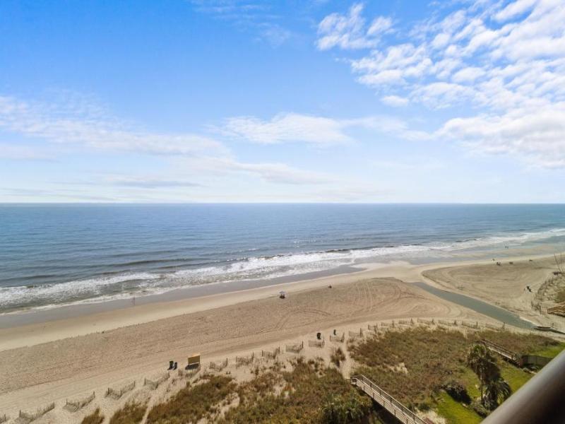 Monterey Bay Suites