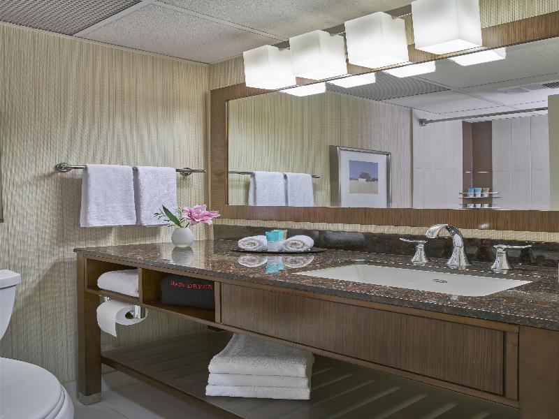 Hyatt Regency Milwaukee image