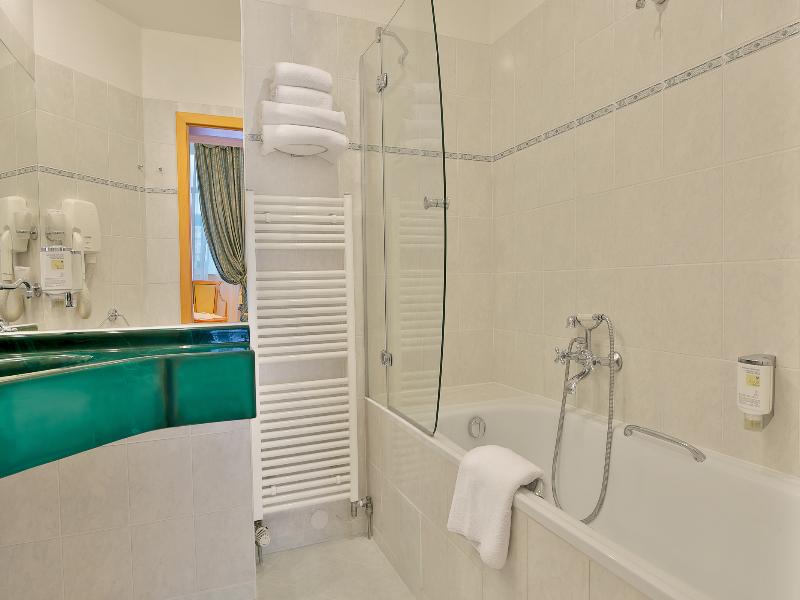 Belvedere Wellness Hotel Marianske Lazne image